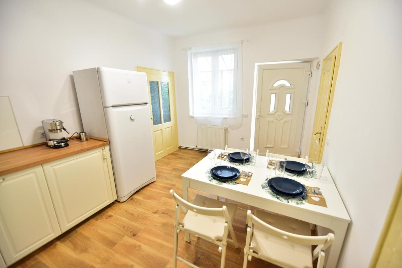 Willa Flh - House Angelique Sybin Zewnętrze zdjęcie